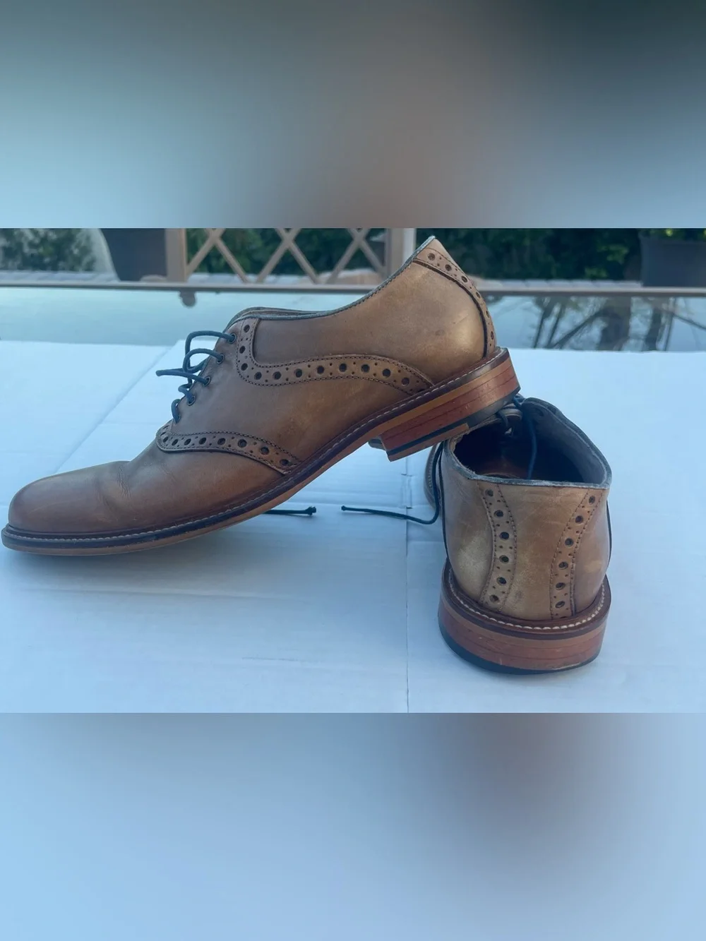 Men's Tan Leather Brogue Derbys with Blue Laces